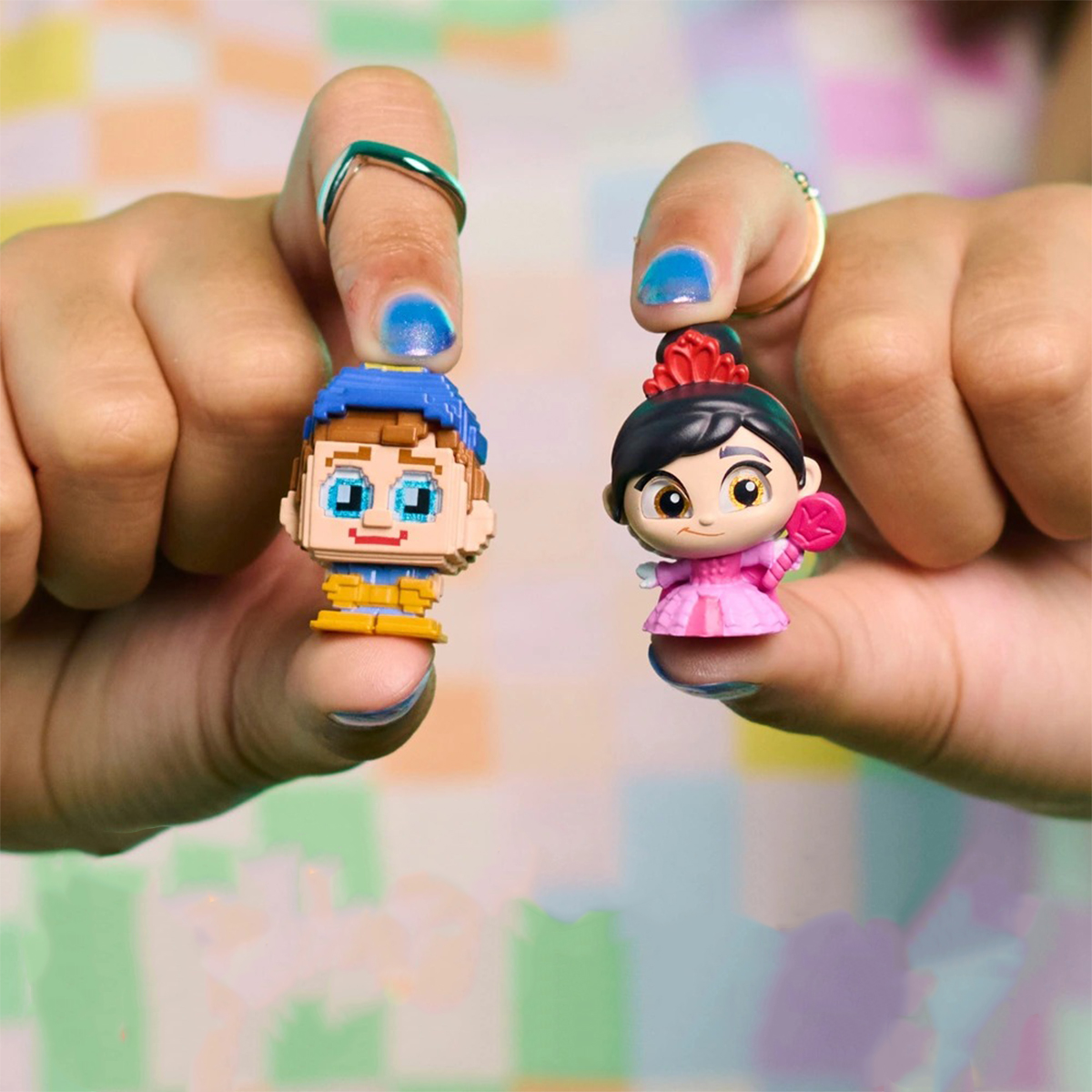 Ігровий набір Disney Doorables S12 Великий піксельний будиночок з сюрпризом — превʼю 11