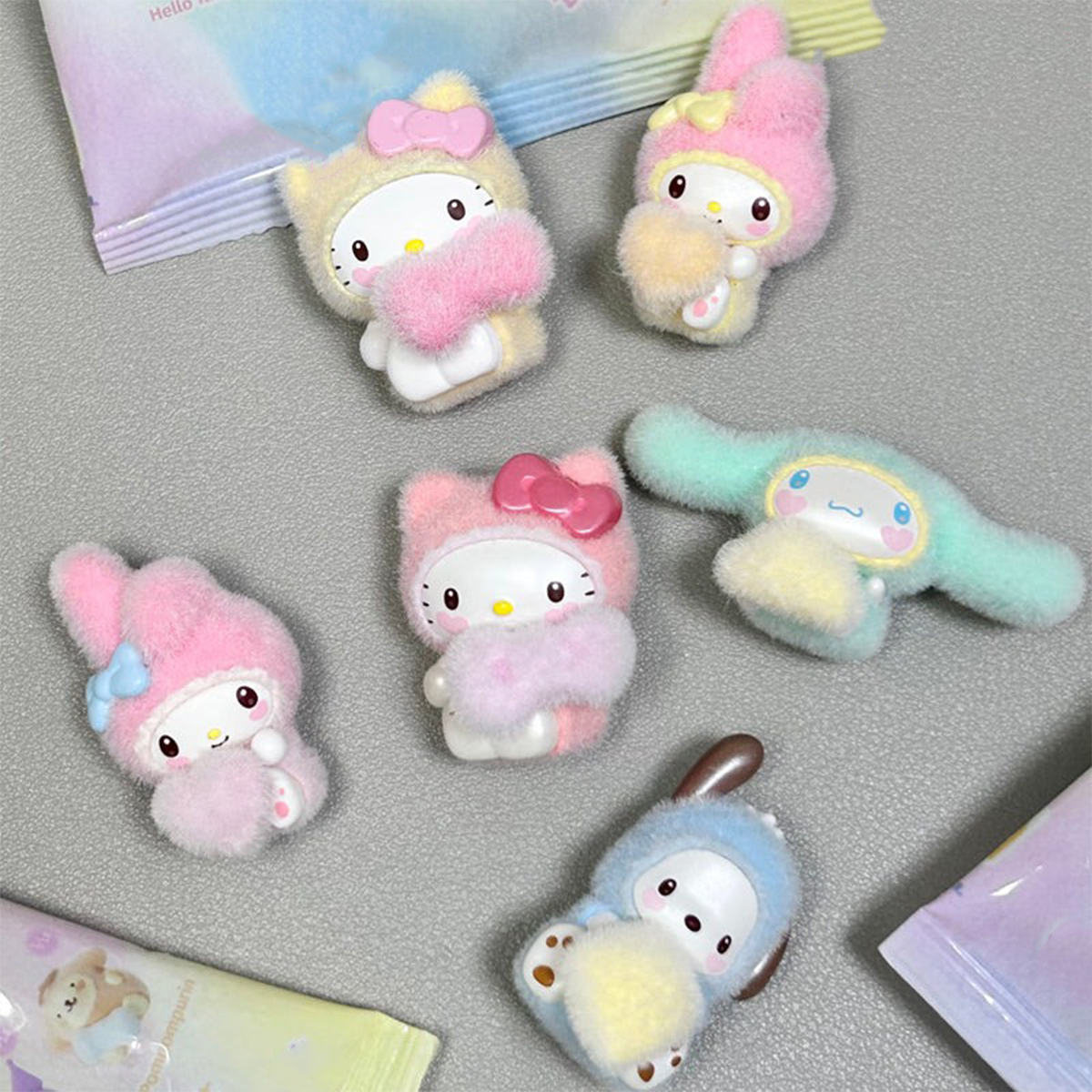 Фігурка сюрприз Pop Top Sanrio – Hello Kitty (Hello Kitty) – 4 см — превʼю 9