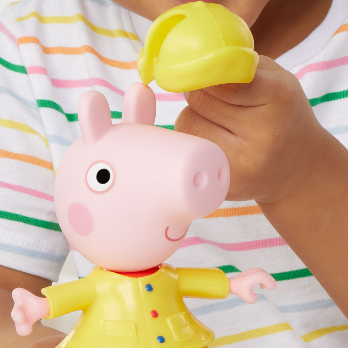 Ігровий набір дитячий Peppa Figurines Одягни Пеппу 15 см з аксесуарами — превʼю 17