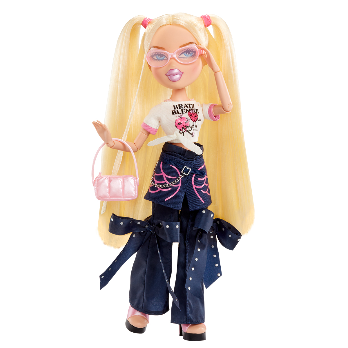 Лялька Bratz Stylin' Хлоя з футболкою для дівчинки 25 см — превʼю 4