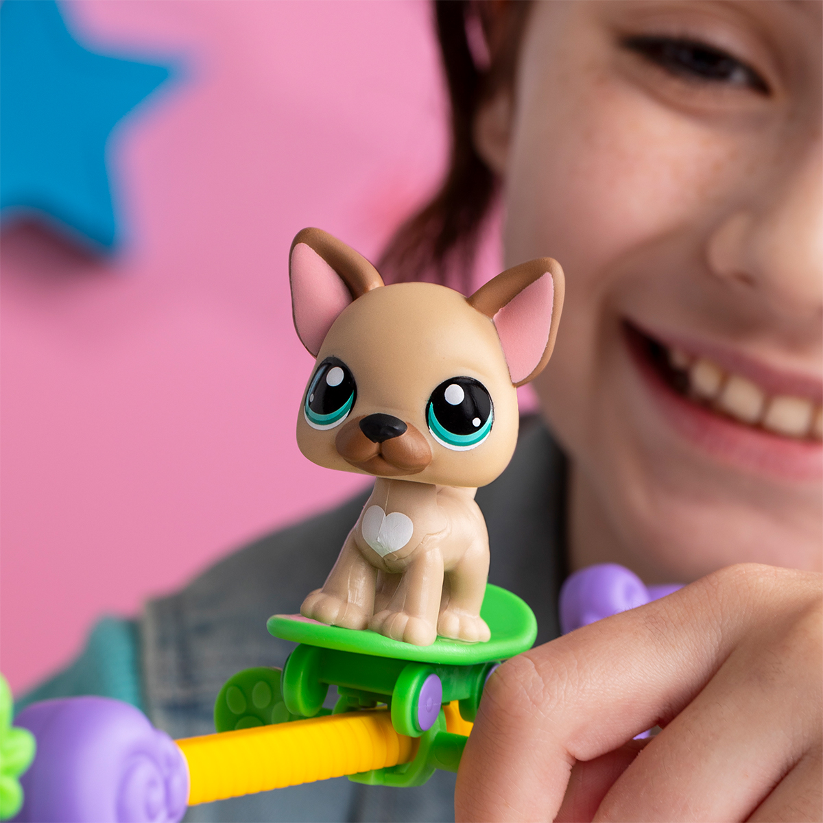 Ігровий набір Шоу талантів Hasbro Littlest Pet Shop з двома фігурками — превʼю 12