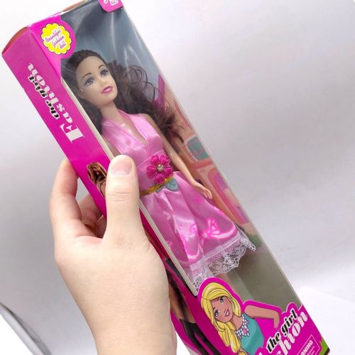 Лялька серії "Fashion Girl" (СОЛОДОЩІ) — превʼю 2