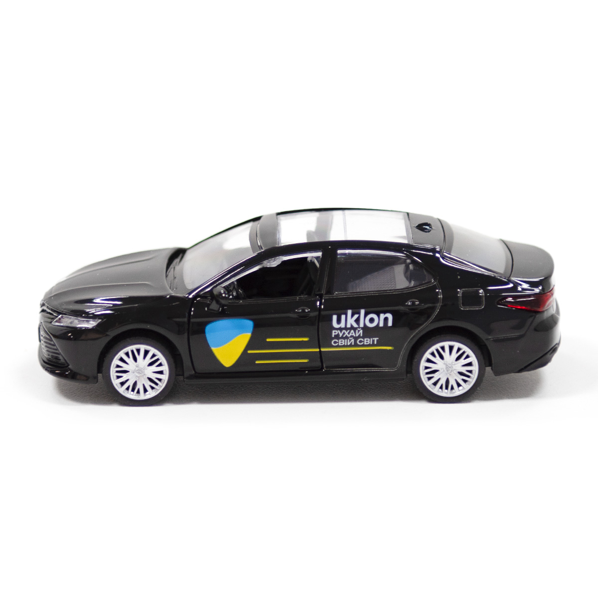 Автомодель Techno Drive Toyota Camry Uklon металева Чорна — превʼю 15