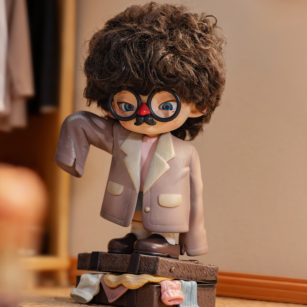 Фігурка JOTOYS серії Ukio Листи в нікуди – Pencil’s Whisper – 8-12 см — превʼю 13