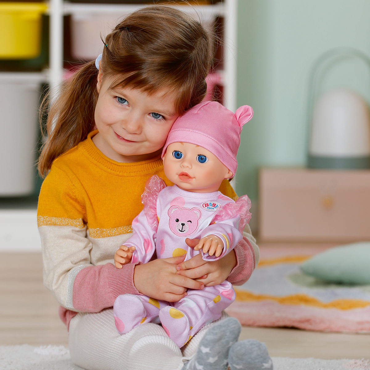 Інтерактивна лялька Baby Born Емілі Перші кроки 43 см — превʼю 18