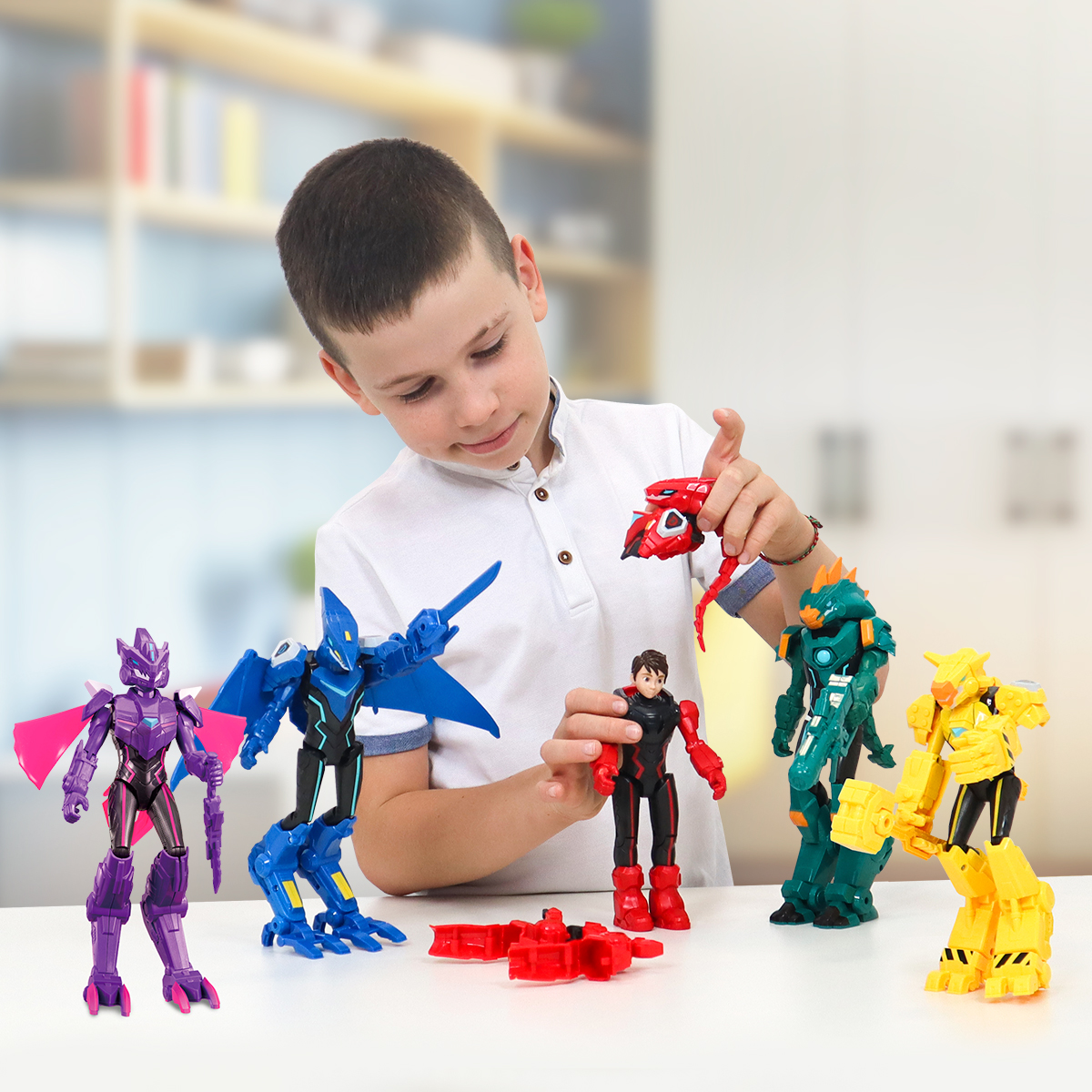 Фігурка Dinoster Тріна з дино-костюмом — превʼю 20
