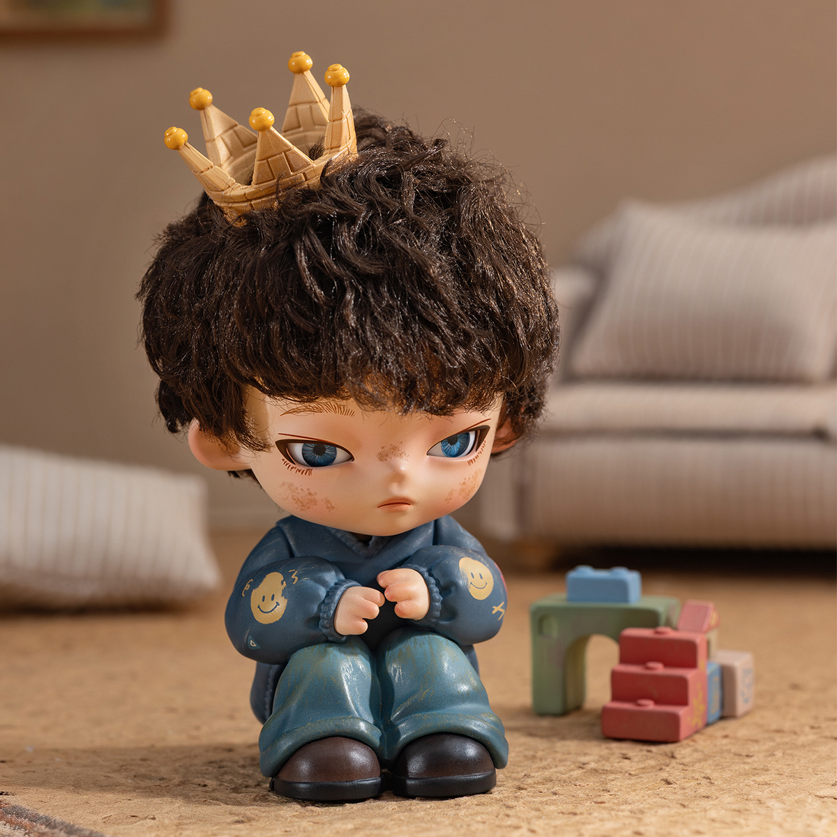 Фігурка JOTOYS серії Ukio Листи в нікуди – Pencil’s Whisper – 8-12 см — превʼю 15