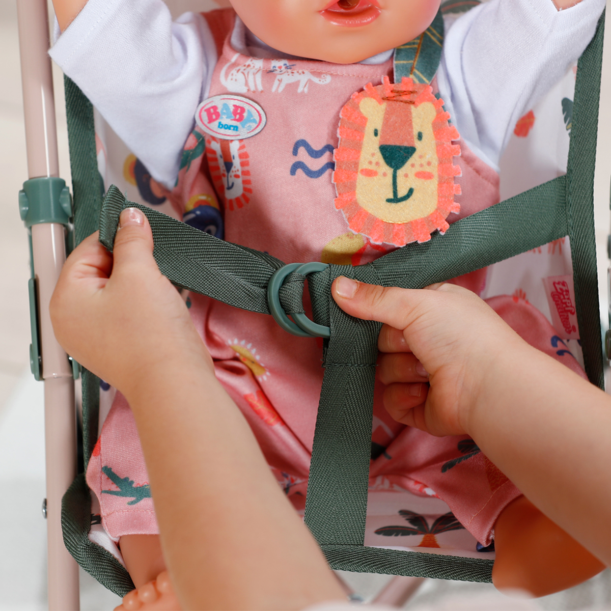 Візочок для ляльки BABY BORN Тропіки з ременями безпеки 53 см — превʼю 14