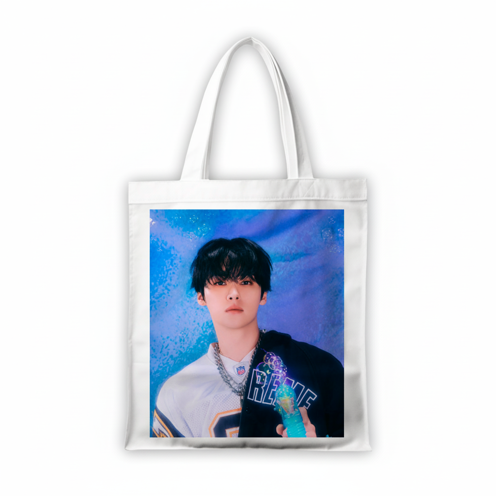Сумка-шопер Стрей кідс Stray Kids 39x35 см біла з льону 11390 — превʼю 2