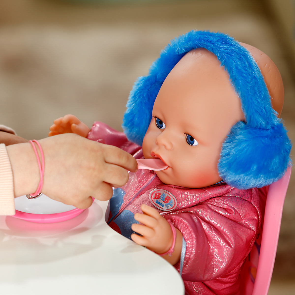 Лялька Baby Born Зимова красуня Емма 43 см з аксесуарами — превʼю 15