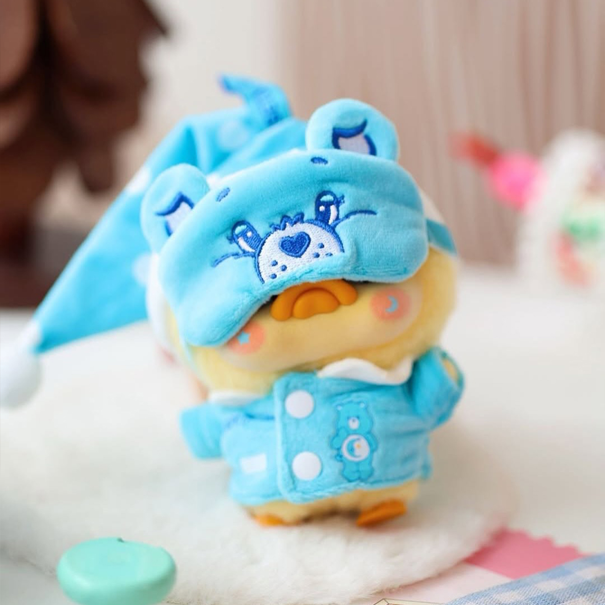 М'яка іграшка Pop Top Upset Duck x Care Bears — Будь веселкою (Be Rainbow) — превʼю 16